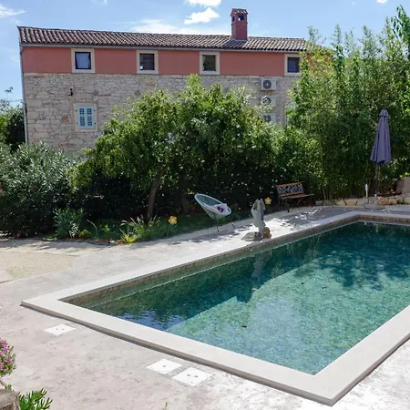 Appartamento De 1 Eti Und Mia Haus By Interhome *